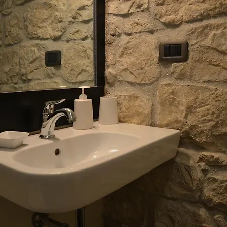 Antico Frantoio Penna Apartment *