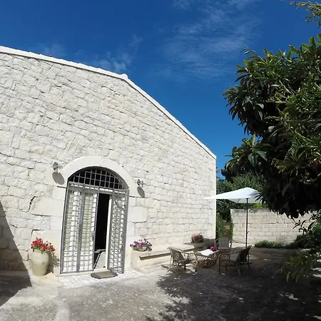 Antico Frantoio Penna Sampieri